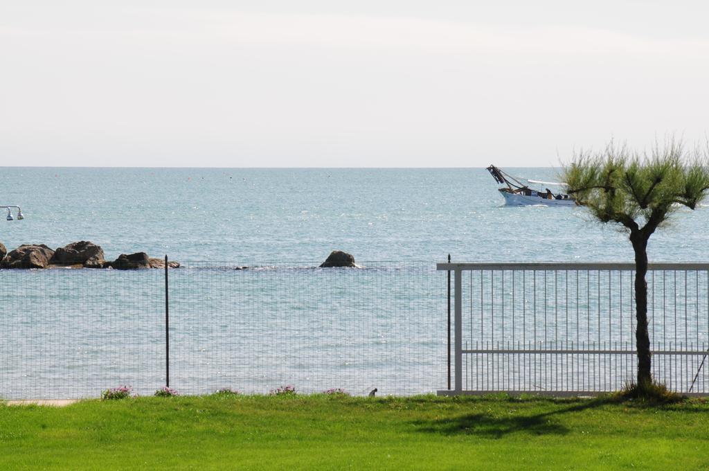 Agriturismo Frontemare Giulianova Dış mekan fotoğraf